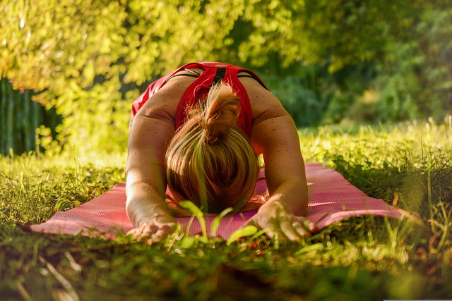 Den komplette guide til yoga og hvordan den kan forbedre dit liv for alle aspekter